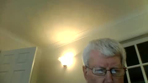 Snapshot of vassus chatting on January 8, 10:48 am vassus online show from January 8, 10:48 am