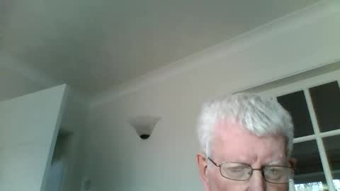 Snapshot of vassus chatting on February 27, 1:07 pm vassus online show from February 27, 1:07 pm