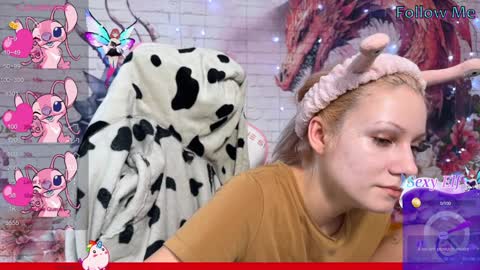 Snapshot of vasya_sylvia chatting on December 10, 11:11 am Vasya Sylvia online show from December 10, 11:11 am