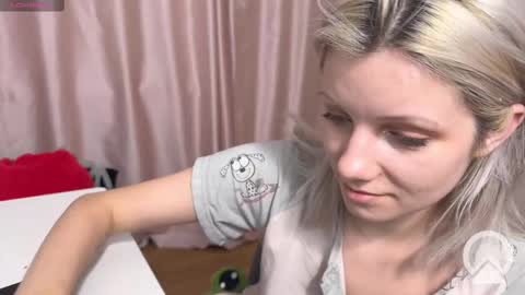 Snapshot of vasya_sylvia chatting on March 1, 6:54 pm Vasya Sylvia online show from March 1, 6:54 pm