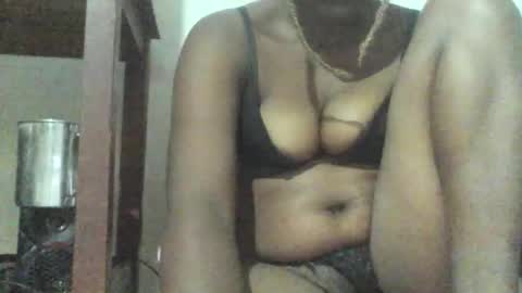 vayanah317 online show from March 25, 10:05 pm