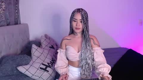 Vayolett Bass online show from February 24, 1:13 am