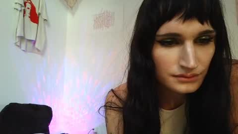 vbaby_666 online show from April 5, 9:45 pm
