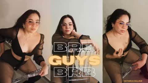 Snapshot of vctoria_collins_ chatting on October 24, 10:44 am Victoria online show from October 24, 10:44 am