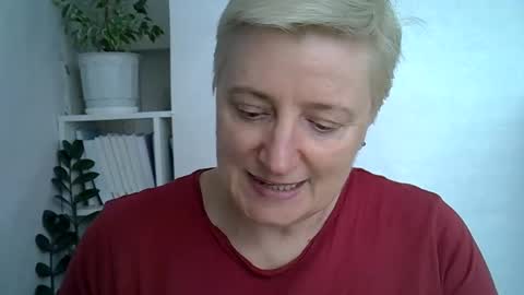 vea_motty online show from May 22, 8:21 am