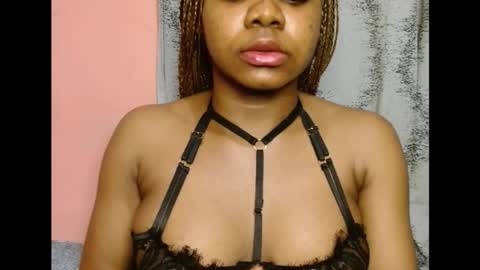 vee62 online show from February 21, 12:11 am