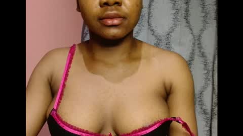 vee62 online show from April 2, 10:51 pm