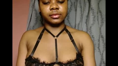 vee62 online show from May 1, 11:31 pm
