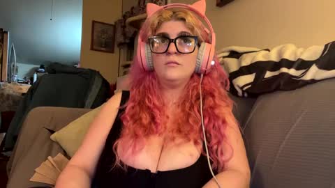 Snapshot of veelehanex3 chatting on December 14, 11:23 pm Veronica Lehane online show from December 14, 11:23 pm