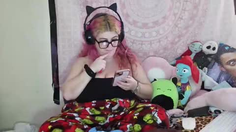 Snapshot of veelehanex3 chatting on December 26, 1:32 pm Veronica Lehane online show from December 26, 1:32 pm