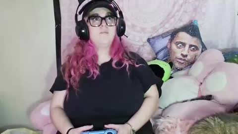 Snapshot of veelehanex3 chatting on January 6, 6:25 am Veronica Lehane online show from January 6, 6:25 am