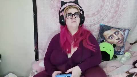 Snapshot of veelehanex3 chatting on January 19, 9:01 am Veronica Lehane online show from January 19, 9:01 am