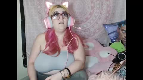 Snapshot of veelehanex3 chatting on March 6, 3:02 am Veronica Lehane online show from March 6, 3:02 am