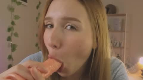 Maria online show from September 27, 3:28 pm