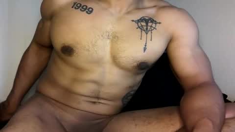 Vegas Love online show from November 4, 8:13 am