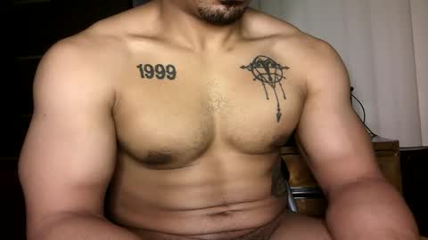 Snapshot of vegasluv702 chatting on April 22, 7:33 am Vegas Love online show from April 22, 7:33 am