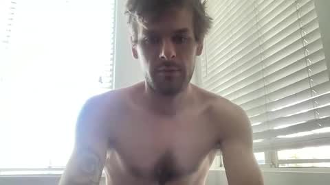 Joeyyy online show from May 9, 5:40 pm