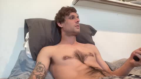 Joeyyy online show from May 17, 12:41 am