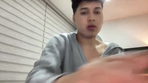 Snapshot of velascosexyboy chatting on January 8, 5:16 am velascosexyboy online show from January 8, 5:16 am