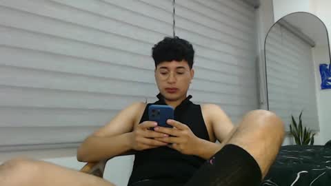 Snapshot of velascosexyboy chatting on January 14, 2:19 am velascosexyboy online show from January 14, 2:19 am