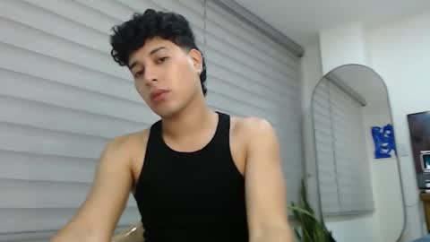 Snapshot of velascosexyboy chatting on October 21, 2:34 am velascosexyboy online show from October 21, 2:34 am
