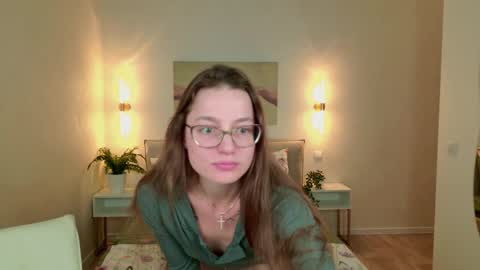 Snapshot of velin_ chatting on October 9, 2:04 pm Lin online show from October 9, 2:04 pm