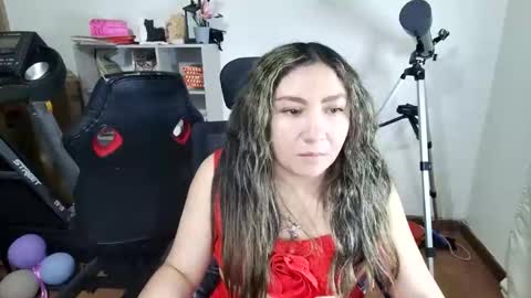 Im VelaI will be Christmas and New Year with my family December 22 to January 13 I will miss you guys. online show from November 28, 1:41 am