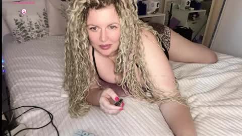 vellinka online show from October 7, 6:21 am