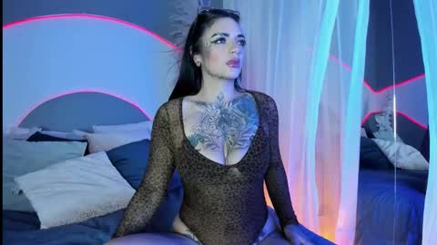 Snapshot of velmorah_vein chatting on March 26, 7:30 pm velmorah_vein online show from March 26, 7:30 pm