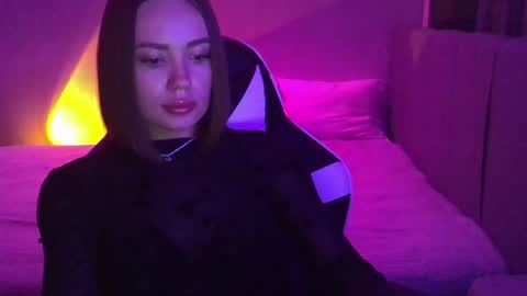 Snapshot of velour_myst chatting on July 5, 3:41 pm velour_myst online show from July 5, 3:41 pm