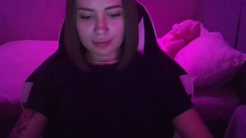 Snapshot of velour_myst chatting on July 20, 5:37 pm velour_myst online show from July 20, 5:37 pm