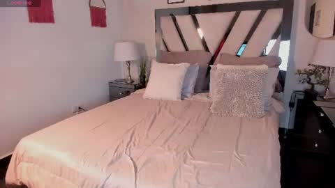 Snapshot of veluna_ chatting on July 2, 11:16 am veluna_ online show from July 2, 11:16 am