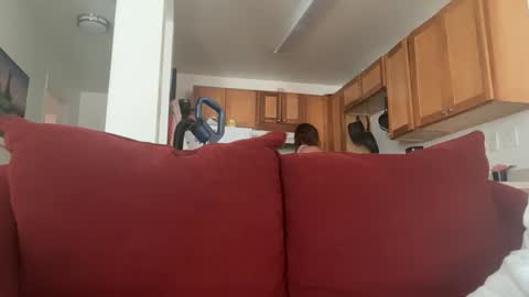 Snapshot of velvet81611 chatting on January 17, 6:11 pm Velvet online show from January 17, 6:11 pm