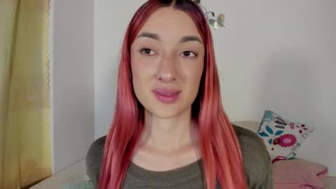 Snapshot of velvet_00 chatting on March 26, 8:42 am velvet_00 online show from March 26, 8:42 am