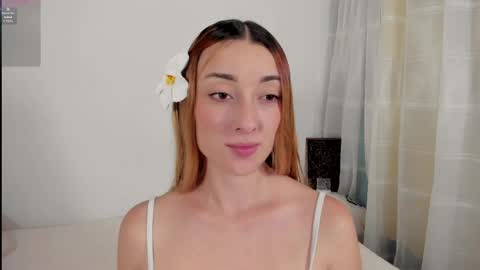 velvet_00 online show from May 13, 3:37 am