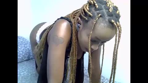 juicy pussy online show from March 17, 9:18 pm