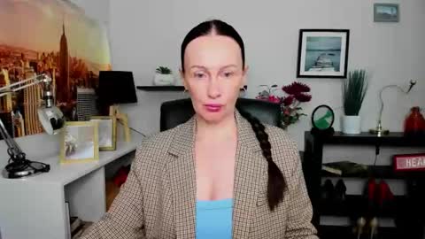 Jasmine online show from September 19, 5:31 am