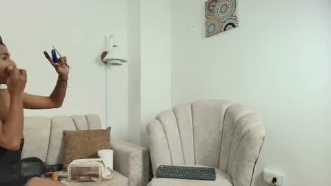 velvet_sex23 online show from June 30, 12:33 am