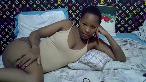 Snapshot of velvet_temptress chatting on March 12, 9:48 am velvet online show from March 12, 9:48 am