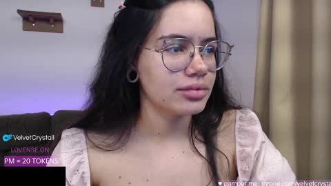  Crystal         PVT OPEN online show from November 18, 1:33 am