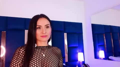 Snapshot of velvetlunaa chatting on May 14, 1:51 pm Velvet online show from May 14, 1:51 pm