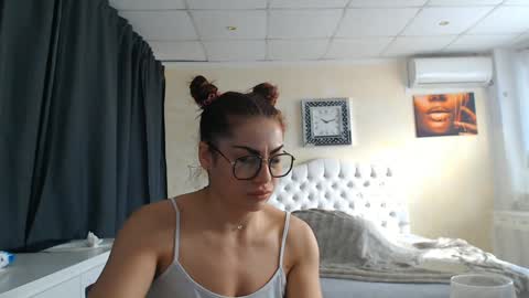 velvetmarsha online show from January 23, 8:04 am