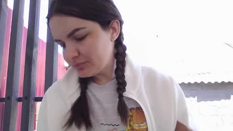 velvetmoon123 online show from May 16, 11:09 am