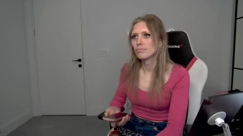 VelvetTGirl online show from February 25, 3:54 pm