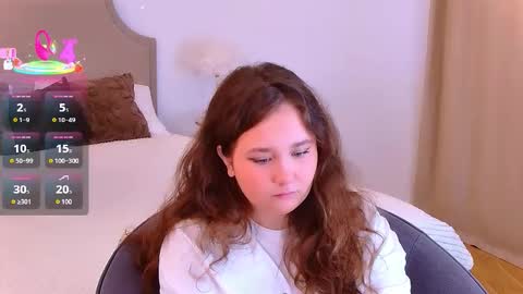 velvetvixencute online show from September 21, 5:31 am