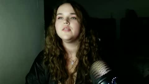 Snapshot of vendetty chatting on September 22, 5:15 pm vendetty online show from September 22, 5:15 pm
