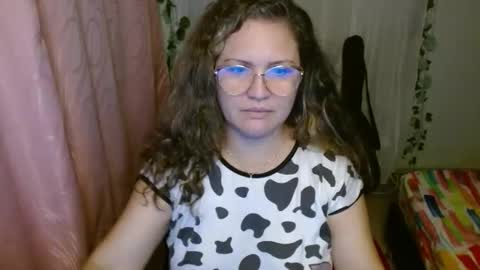 venecasexy44 online show from October 10, 9:52 am