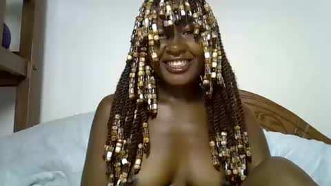 venom_kisses5050 online show from February 18, 11:22 pm