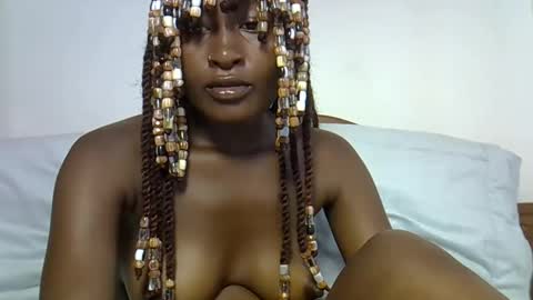 venom_kisses5050 online show from February 21, 1:12 pm