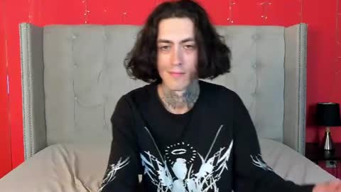 Snapshot of venom_xxx chatting on June 18, 2:32 pm Venom online show from June 18, 2:32 pm